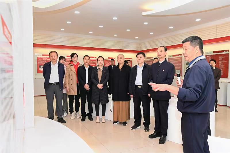 福建省人大常委會黨組書記、副主任雷春美和全國人大代表到順昌虹潤等地調(diào)研